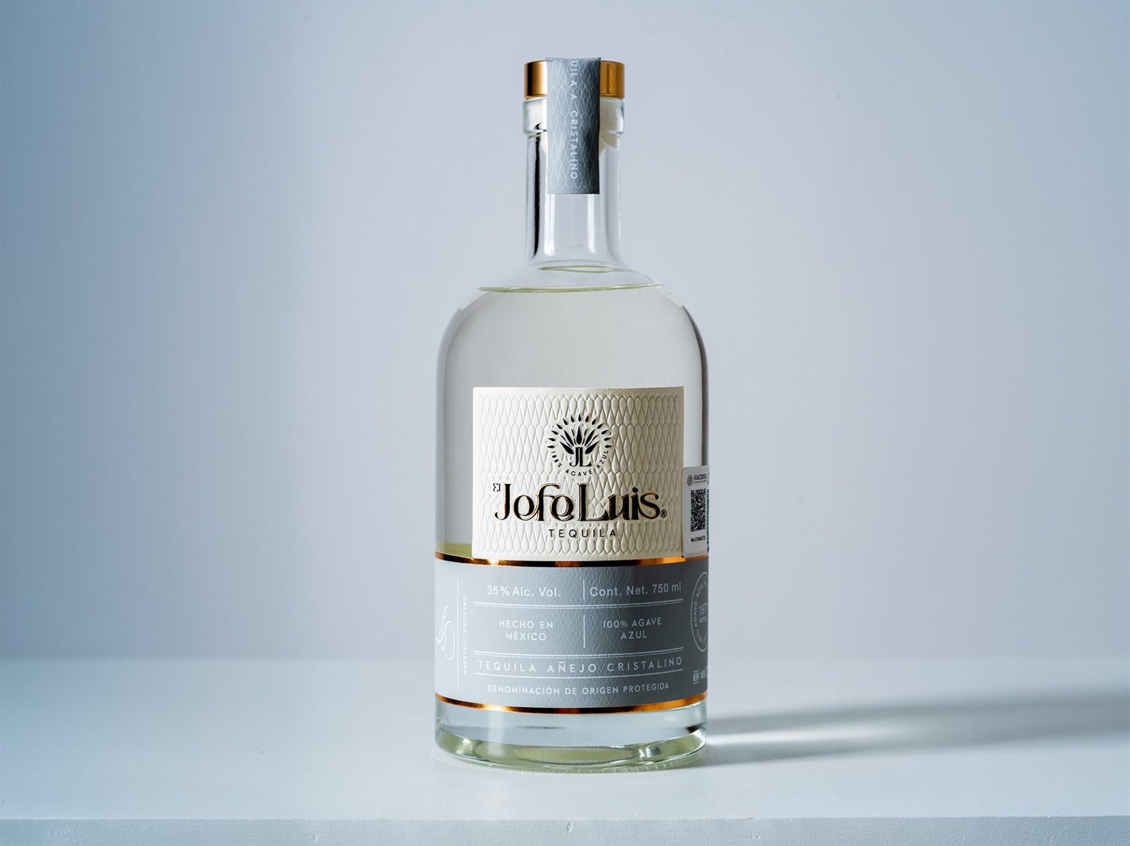 Tequila Añejo Cristalino 100% Agave Azul: 12 Meses en Barrica