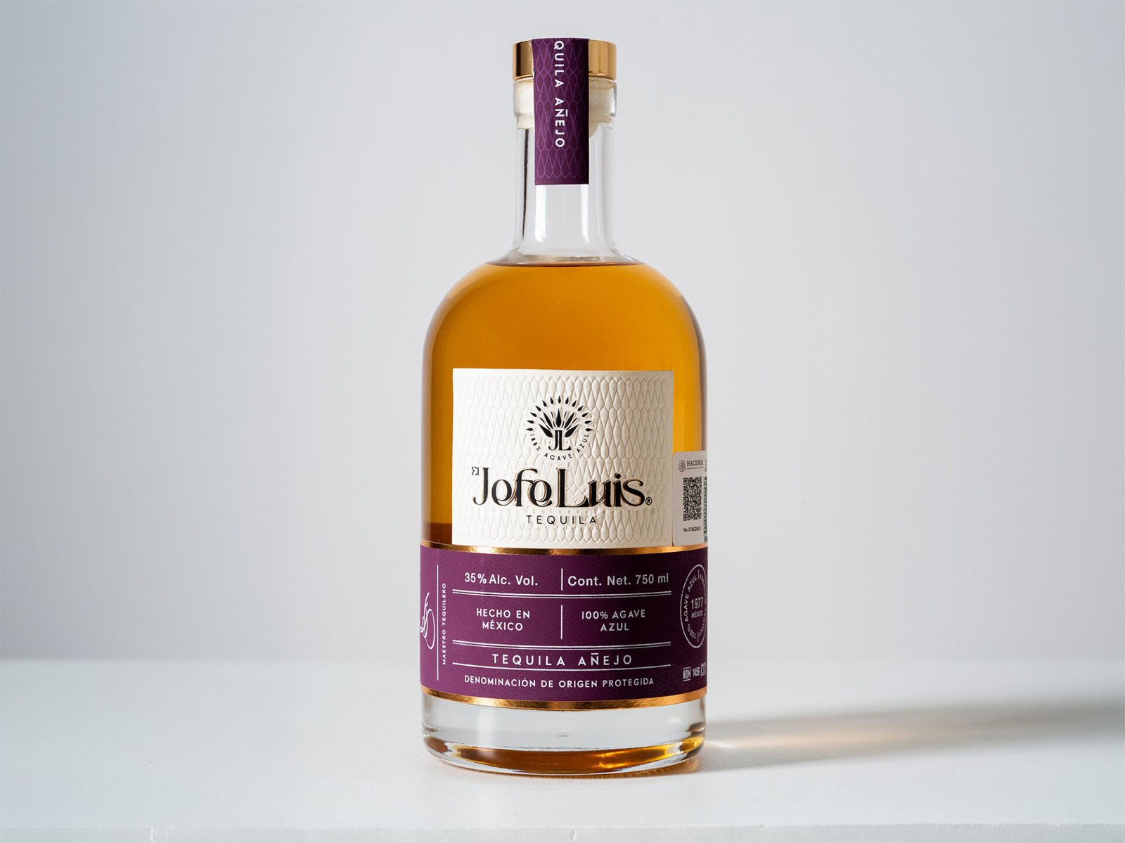 Tequila Añejo 100% Agave Azul: 12 Meses en Barrica