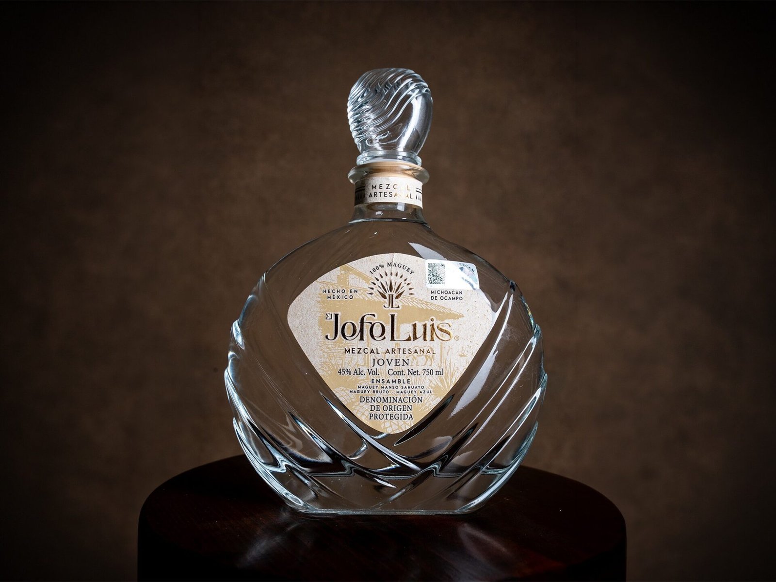 Mezcal El Jefe Luis Joven Ensamble